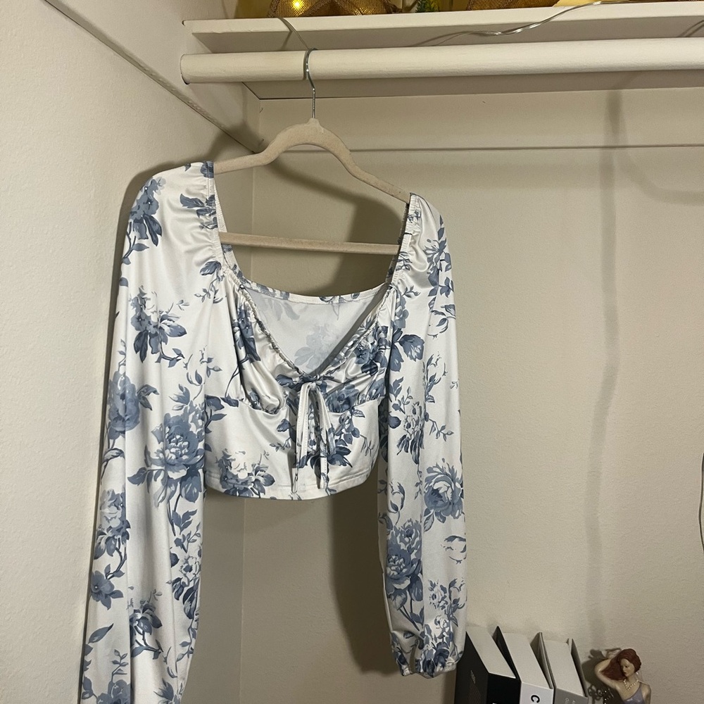 Cider Blue Floral Blouse with Long Sleeves